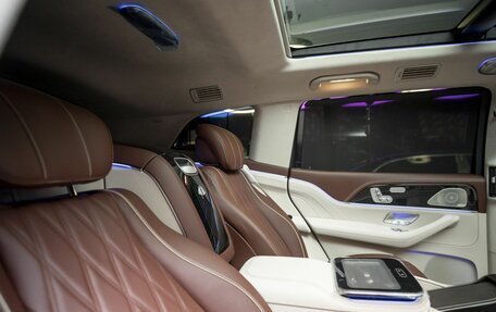 Mercedes-Benz Maybach GLS I, 2024 год, 32 000 000 рублей, 12 фотография