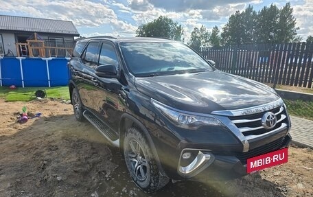 Toyota Fortuner II, 2019 год, 3 100 000 рублей, 2 фотография