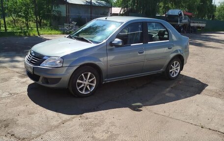 Renault Logan I, 2011 год, 400 000 рублей, 1 фотография
