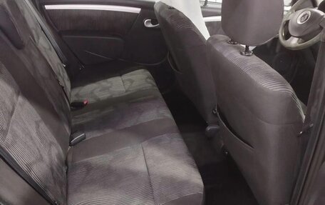Renault Logan I, 2011 год, 400 000 рублей, 4 фотография