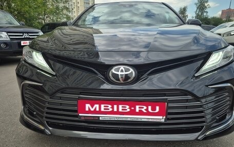 Toyota Camry, 2021 год, 3 450 000 рублей, 6 фотография