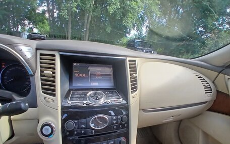 Infiniti FX II, 2012 год, 1 450 000 рублей, 13 фотография