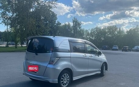 Honda Freed I, 2012 год, 1 250 000 рублей, 4 фотография
