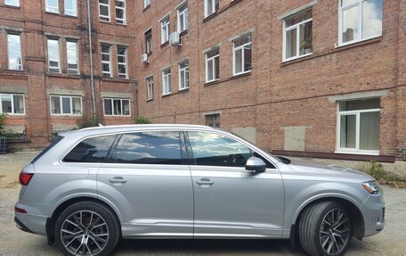 Audi Q7, 2022 год, 5 750 000 рублей, 3 фотография
