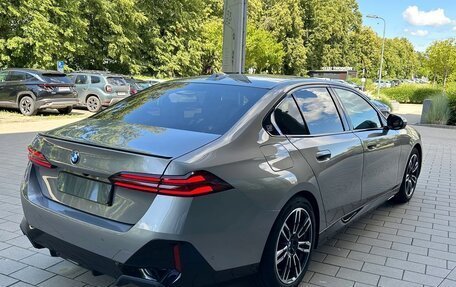 BMW 5 серия, 2025 год, 7 490 000 рублей, 5 фотография