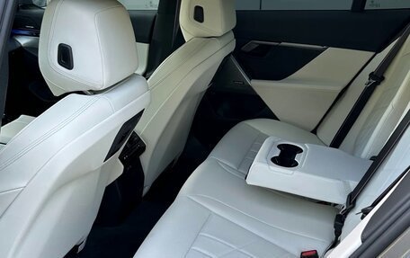 BMW 5 серия, 2025 год, 7 490 000 рублей, 9 фотография