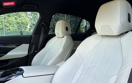 BMW 5 серия, 2025 год, 7 490 000 рублей, 13 фотография