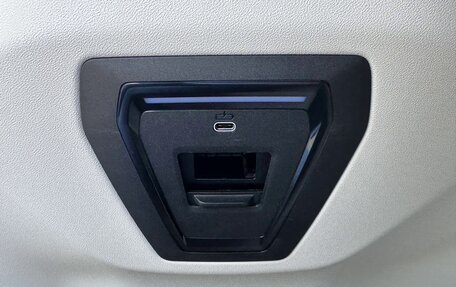 BMW 5 серия, 2025 год, 7 490 000 рублей, 18 фотография