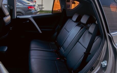 Toyota RAV4, 2019 год, 2 125 000 рублей, 12 фотография