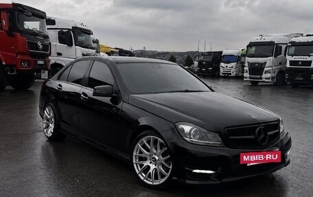 Mercedes-Benz C-Класс, 2012 год, 1 500 000 рублей, 5 фотография