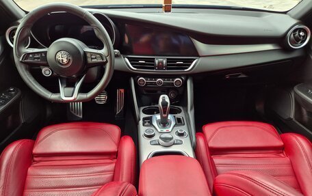 Alfa Romeo Giulia II, 2023 год, 4 349 000 рублей, 12 фотография