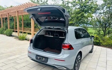 Volkswagen Golf VIII, 2023 год, 1 650 000 рублей, 8 фотография