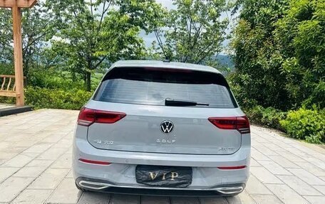 Volkswagen Golf VIII, 2023 год, 1 650 000 рублей, 4 фотография