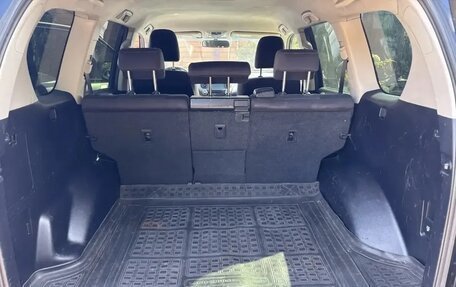 Toyota Land Cruiser Prado 150 рестайлинг 2, 2014 год, 3 000 000 рублей, 7 фотография