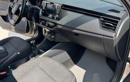 Skoda Rapid II, 2022 год, 1 850 000 рублей, 6 фотография