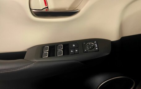 Lexus NX I, 2020 год, 3 670 000 рублей, 16 фотография
