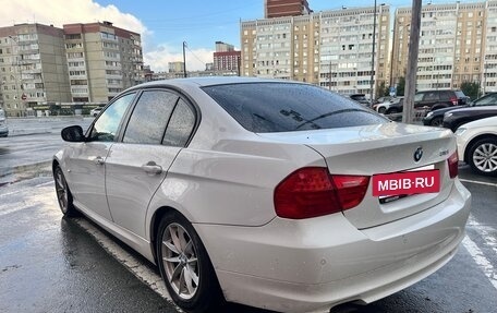 BMW 3 серия, 2010 год, 1 400 000 рублей, 3 фотография