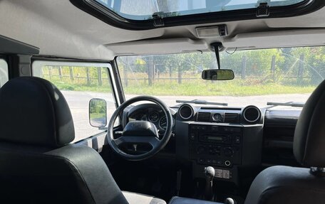 Land Rover Defender I, 2009 год, 2 400 000 рублей, 9 фотография