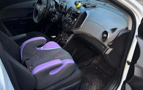 Chevrolet Aveo III, 2014 год, 500 000 рублей, 11 фотография