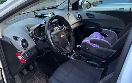 Chevrolet Aveo III, 2014 год, 500 000 рублей, 10 фотография