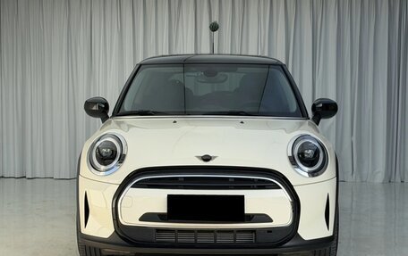 MINI Hatch, 2022 год, 2 350 000 рублей, 2 фотография