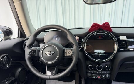 MINI Hatch, 2022 год, 2 350 000 рублей, 9 фотография