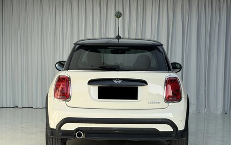 MINI Hatch, 2022 год, 2 350 000 рублей, 5 фотография