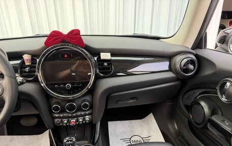 MINI Hatch, 2022 год, 2 350 000 рублей, 11 фотография