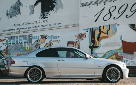 BMW 3 серия, 2002 год, 1 050 000 рублей, 8 фотография