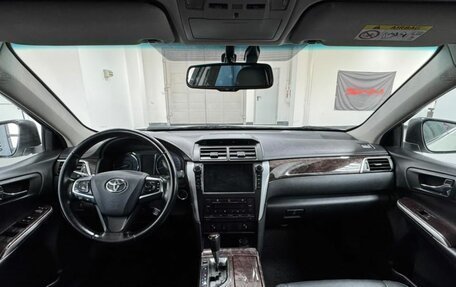 Toyota Camry, 2015 год, 1 850 000 рублей, 11 фотография