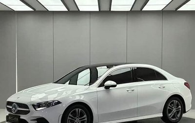 Mercedes-Benz A-Класс, 2022 год, 2 180 000 рублей, 1 фотография