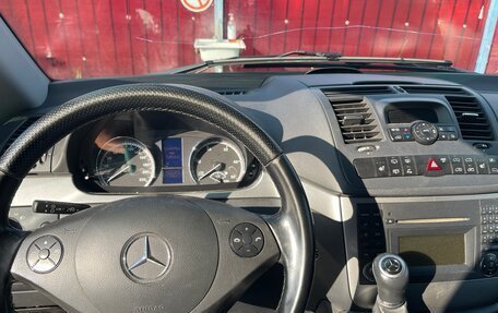 Mercedes-Benz Viano, 2013 год, 2 300 000 рублей, 11 фотография