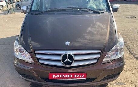 Mercedes-Benz Viano, 2013 год, 2 300 000 рублей, 7 фотография