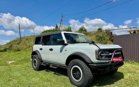 Ford Bronco, 2022 год, 4 950 000 рублей, 2 фотография