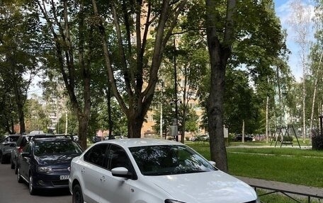 Volkswagen Polo VI (EU Market), 2016 год, 830 000 рублей, 2 фотография