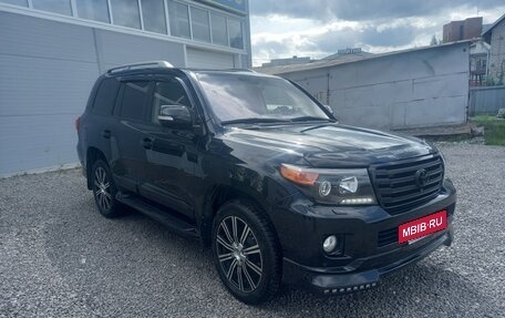 Toyota Land Cruiser 200, 2014 год, 3 800 000 рублей, 5 фотография