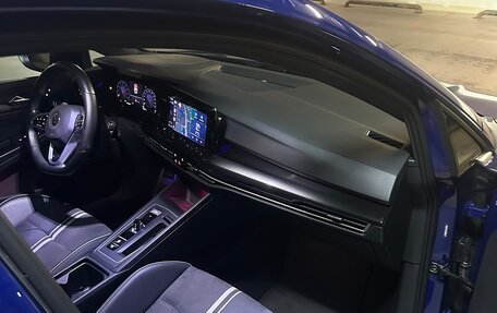 Volkswagen Golf VIII, 2020 год, 2 620 000 рублей, 12 фотография