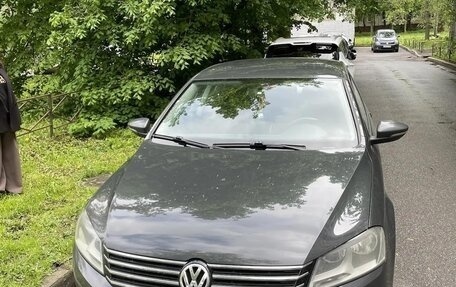 Volkswagen Passat B7, 2012 год, 680 000 рублей, 3 фотография