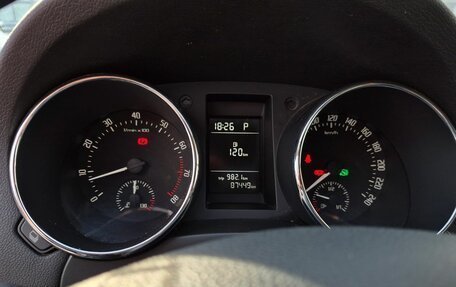 Skoda Yeti I рестайлинг, 2014 год, 1 163 000 рублей, 11 фотография