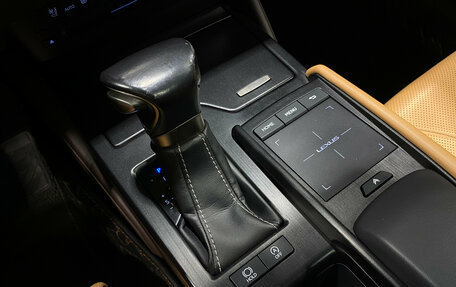Lexus ES VII, 2018 год, 3 550 000 рублей, 14 фотография
