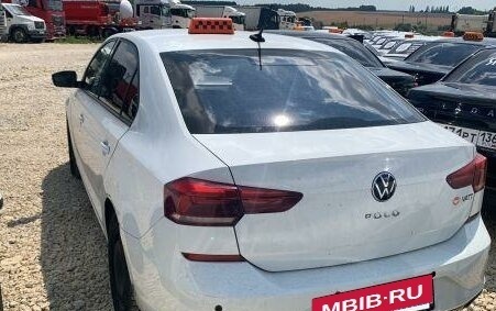 Volkswagen Polo VI (EU Market), 2021 год, 935 000 рублей, 4 фотография