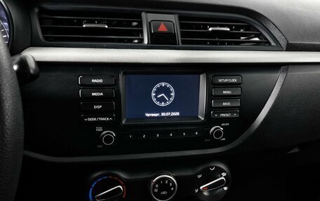 KIA Rio IV, 2018 год, 1 070 000 рублей, 16 фотография