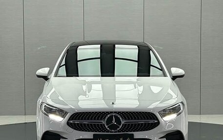 Mercedes-Benz A-Класс, 2022 год, 2 180 000 рублей, 2 фотография