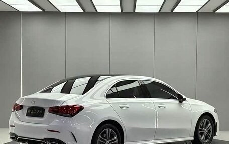 Mercedes-Benz A-Класс, 2022 год, 2 180 000 рублей, 4 фотография