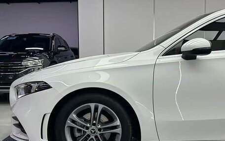 Mercedes-Benz A-Класс, 2022 год, 2 180 000 рублей, 7 фотография