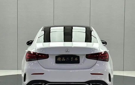 Mercedes-Benz A-Класс, 2022 год, 2 180 000 рублей, 5 фотография