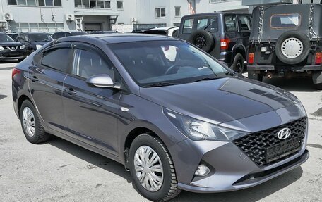 Hyundai Solaris II рестайлинг, 2021 год, 1 470 000 рублей, 2 фотография