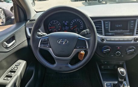 Hyundai Solaris II рестайлинг, 2021 год, 1 470 000 рублей, 10 фотография