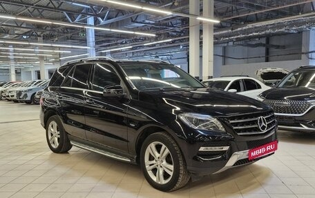 Mercedes-Benz M-Класс, 2012 год, 2 710 000 рублей, 2 фотография