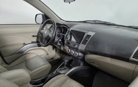 Peugeot 4007, 2008 год, 670 000 рублей, 10 фотография